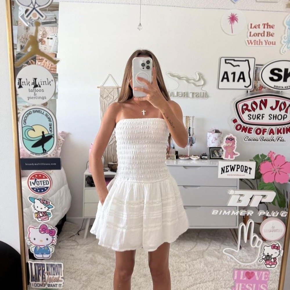 Hollister white‎ ruffle mini strapless dress